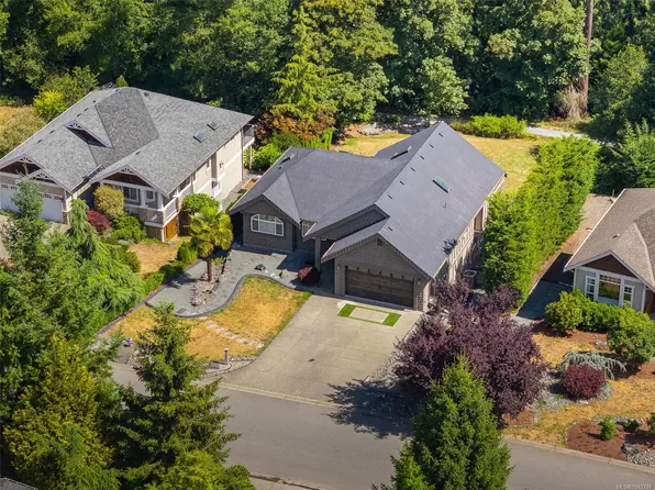 2544 Kinnoull Cres, Cowichan Valley, BC V8H 1H3