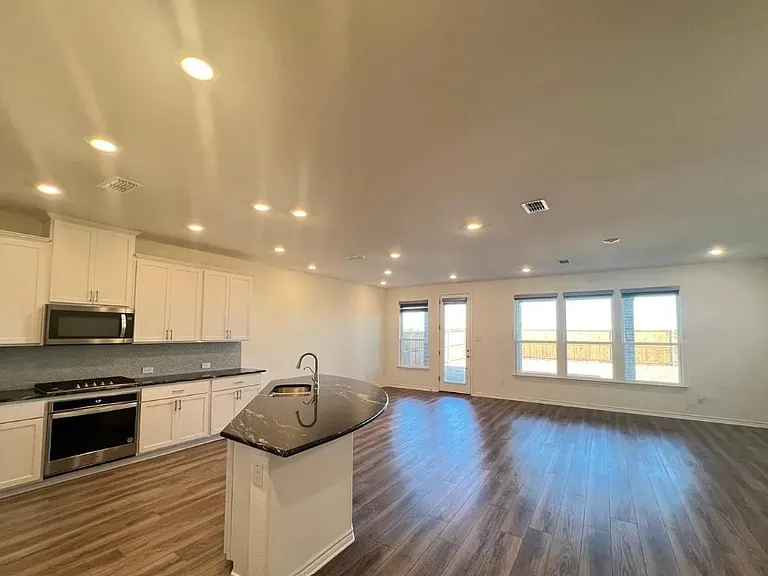 3728 Highland Bayou Dr — Photo 20