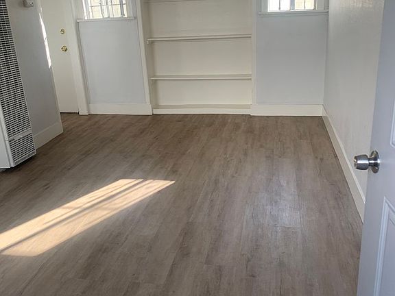 5th image of 1240 Dawson Ave #6
