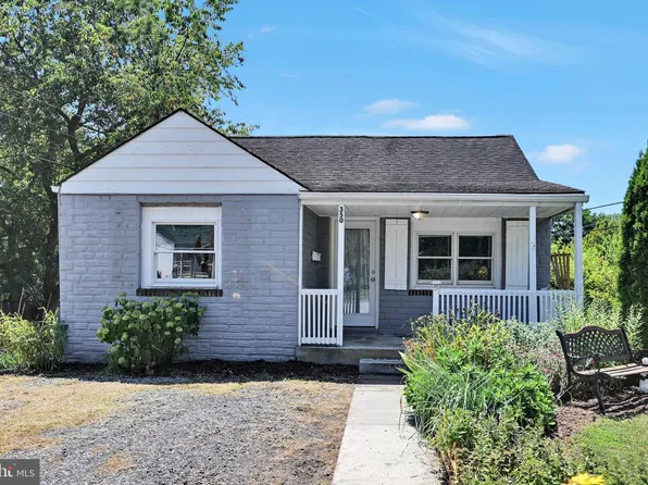 350 Cedar Ln, Mount Joy, PA 17552
