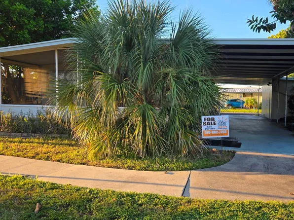 2001 83rd Ave N Lot 3004, Saint Petersburg, FL 33702