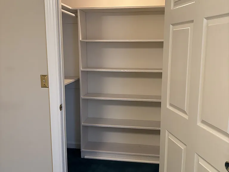 404 W Harnett St — Photo 18