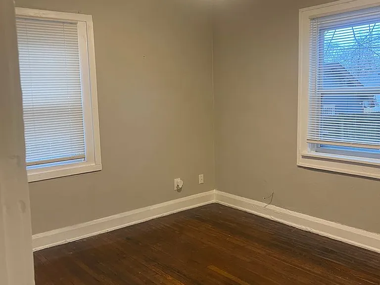 710 N Grant Ave — Photo 2