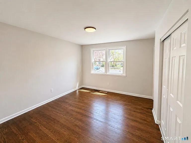 405 Wilcoxson Ave — Photo 5
