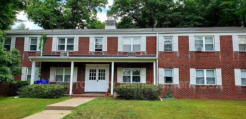 1st image of 404 Woodcliff Ave #1203