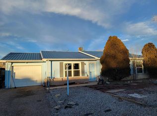 1709 Borealis Ave SE, Rio Rancho, NM 87124