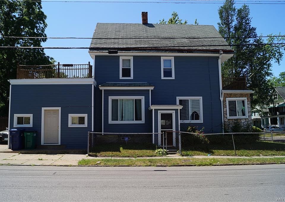 2nd image of 877 Glenwood Ave