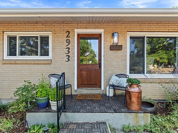 4th image of 2933 S Quitman Street