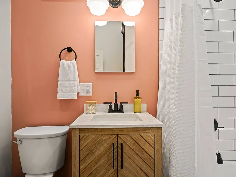 107 Union Ave #2 — Photo 6