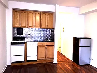 Rented by Taylor Made Brokerage, Inc