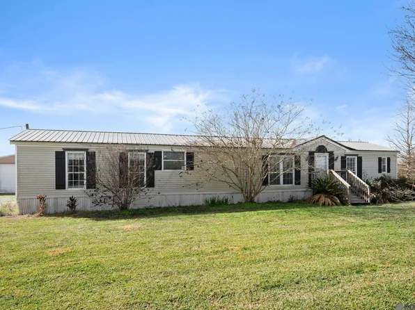 1896 Midway Rd, Slaughter, LA 70777