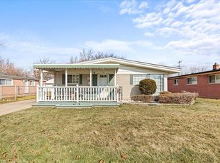 31726 Filmore St, Wayne, MI 48184