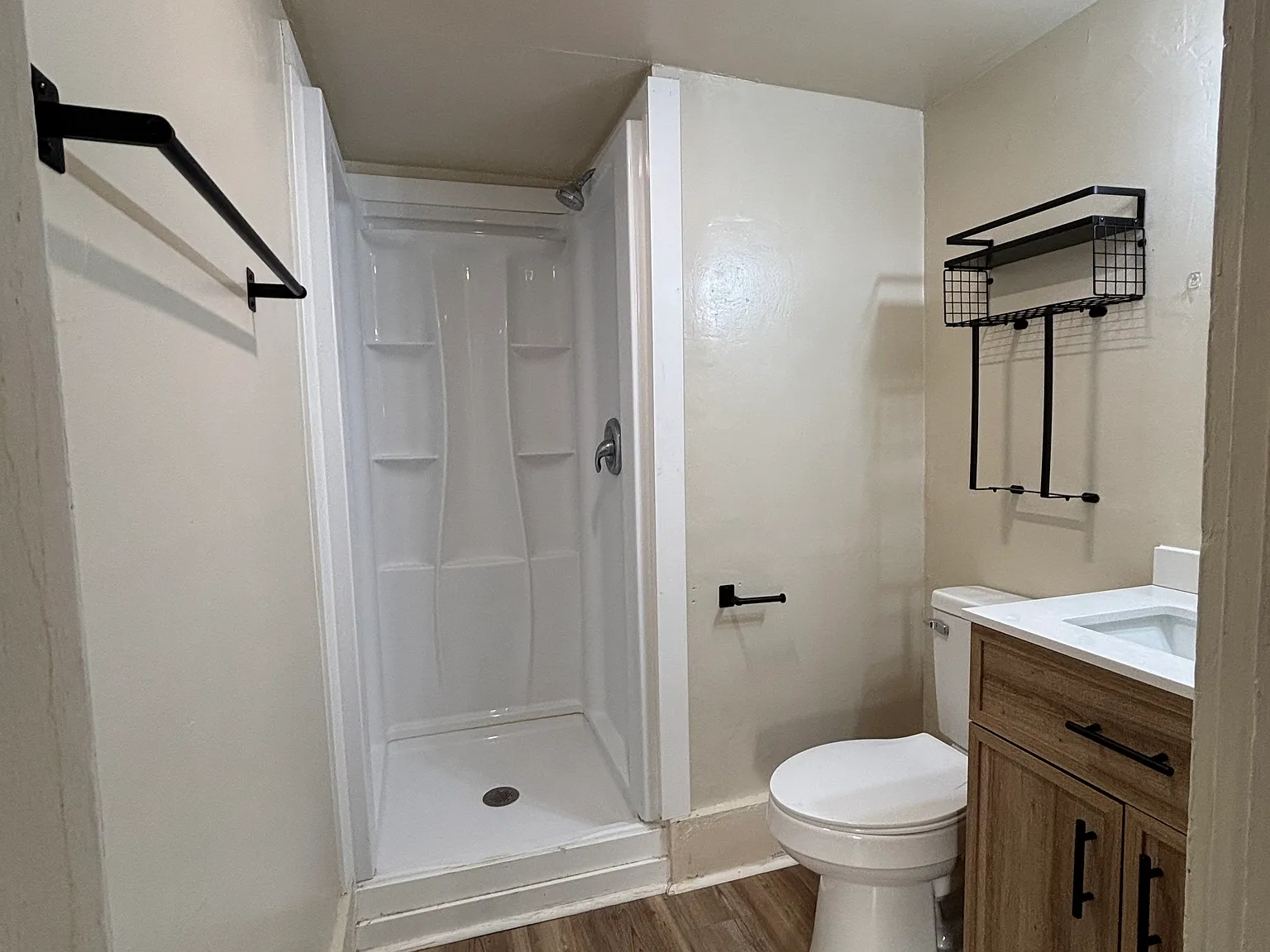 1 bed, 700 sqft, $915 — Photo 4