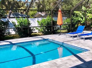 2706 Robinson Ave, Sarasota, FL 34232