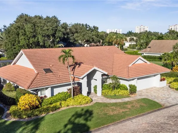 6605 Southfork, Naples, FL 34108