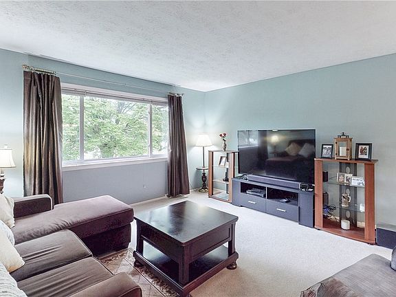 2nd image of 1395 Cecil Dr