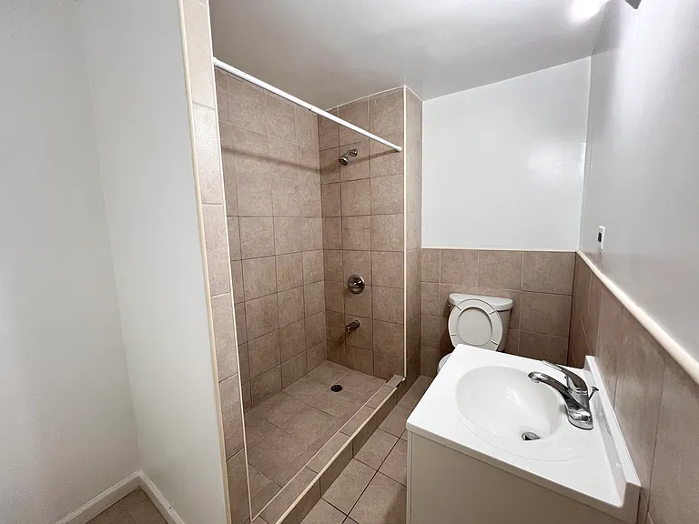 106-15G Guy R Brewer Blvd #2 — Photo 14