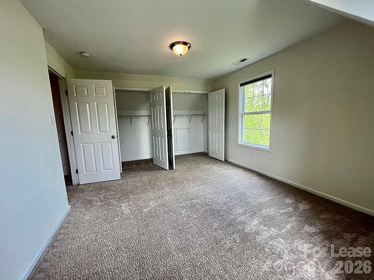 926 Polk St — Photo 28