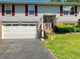 7302 Carriewood Dr, Cedar Hill, MO 63016