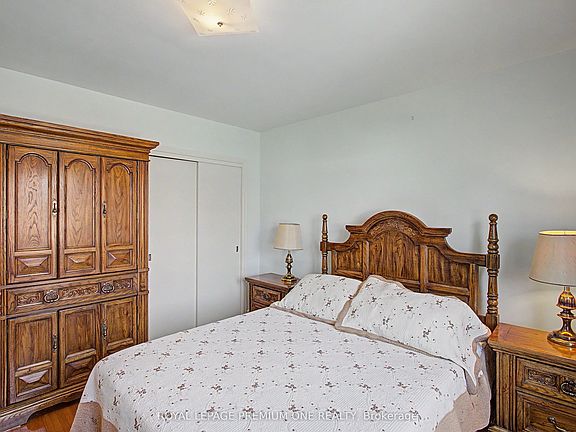 21st image of 76 Tavistock Rd