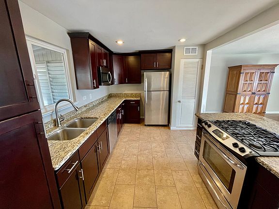 Incredibly spacious kitchen with ample storage