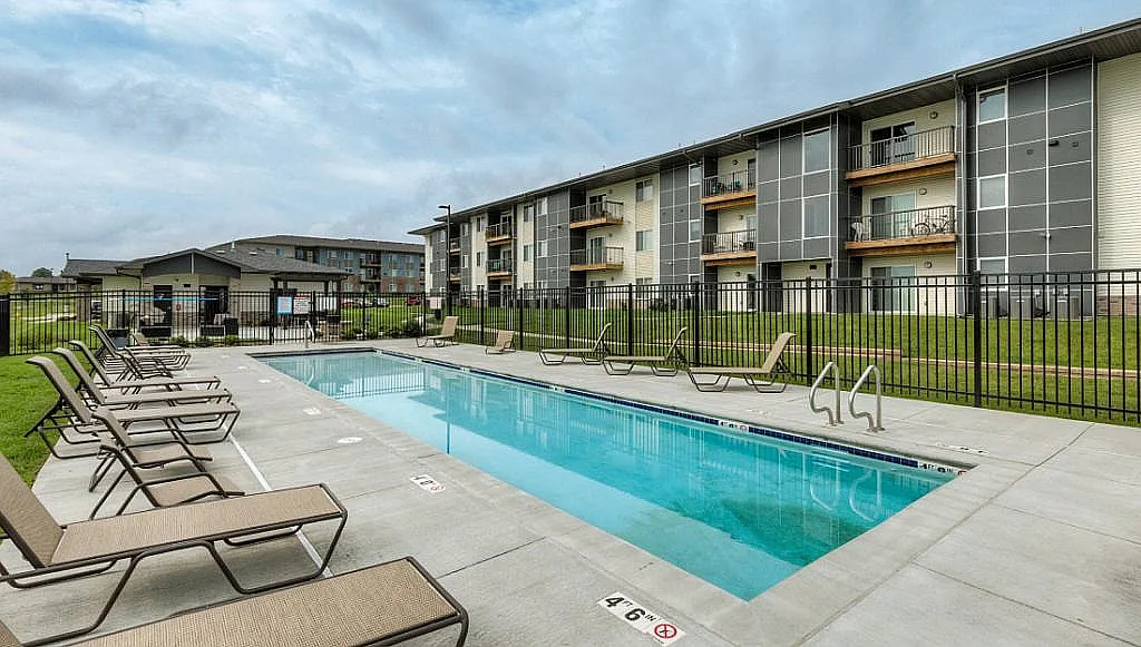 Legacy Landing Apartments — Photo 1