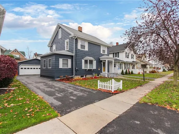 7 N Park Ave, Auburn, NY 13021