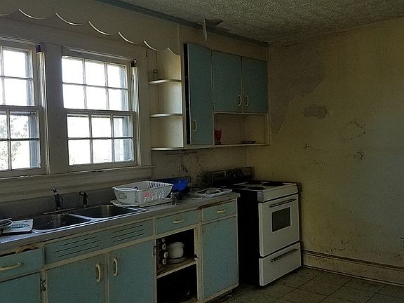 3rd image of 67 Remus St