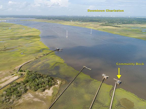 4th image of 2754 Coquina Dr