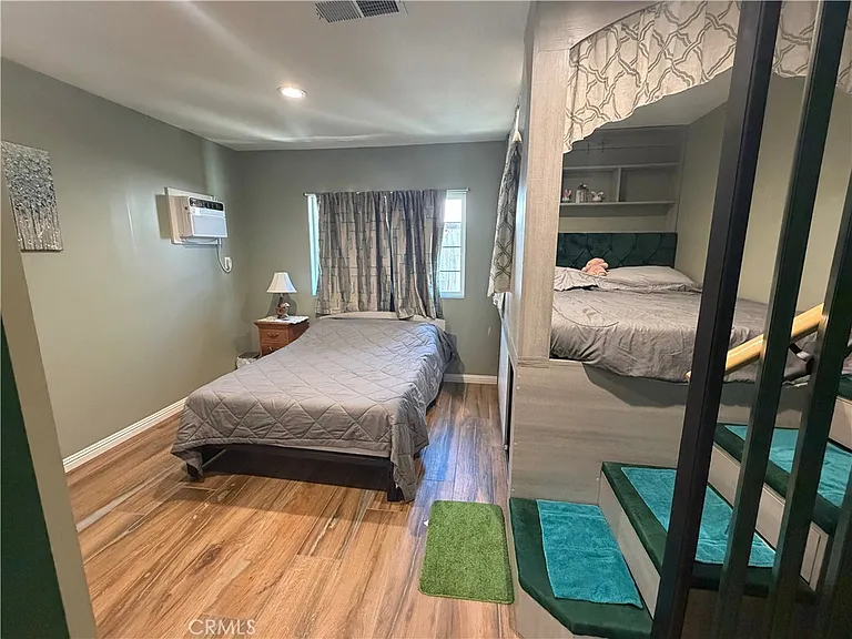 18421 E Cypress St — Photo 7