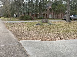 19525 Deer Park Ave, Baton Rouge, LA 70817