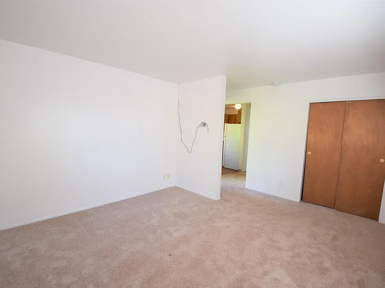 3150 Madison Ave — Photo 15