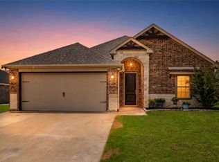 205 Harp Ave, Godley, TX 76044