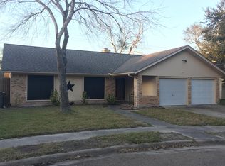 203 Shiloh Dr, Victoria, TX 77904