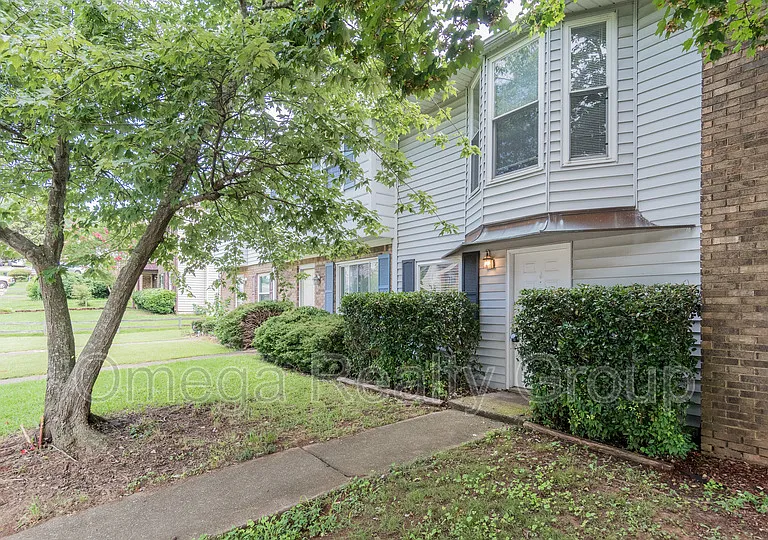 2345 Grayson Valley Cir — Photo 1