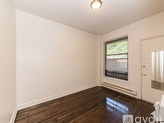 2nd image of 1415 W Hutchinson St #42241
