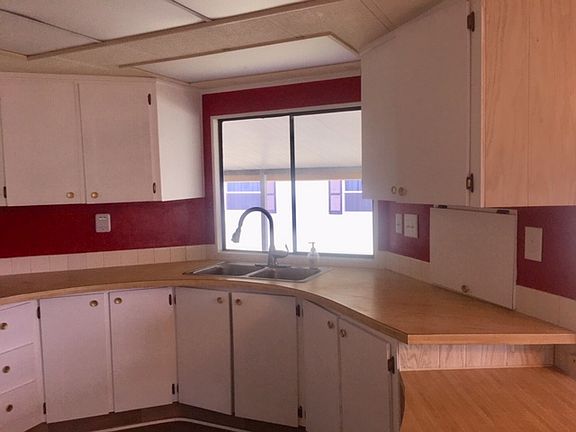 4th image of 2117 Miramont Cir