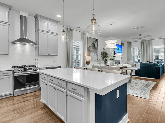 4th image of 2014 Codorus Ln