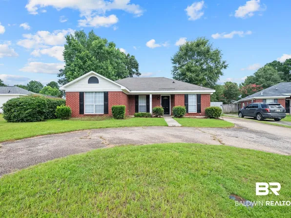 1875 Woodcrest Ct, Semmes, AL 36575