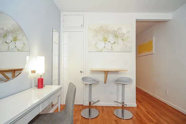 Rented by Oxford Property Group | media 6