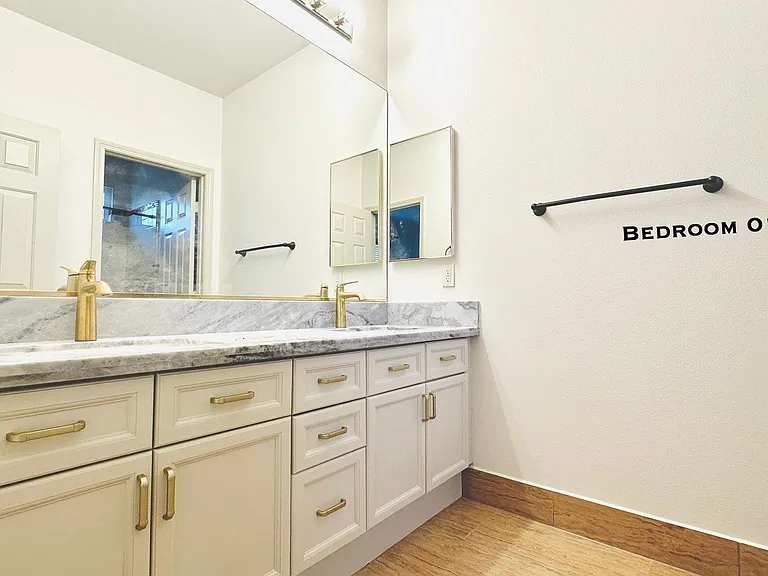 2443 Ping Dr — Photo 20