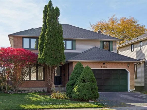1022 Copperfield Dr, Oshawa, ON L1K 1S4
