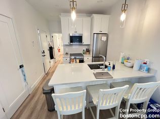 27 Sheafe St APT 3, Boston, MA 02113