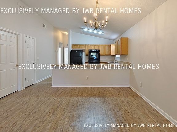 4th image of 8480 Jasper Ave