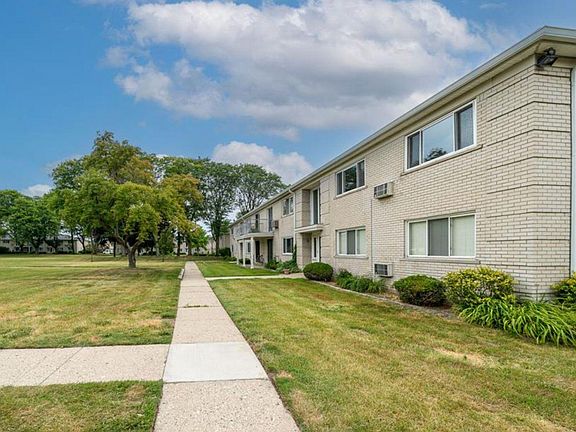 3rd image of 4113 Telegraph Rd #D-228