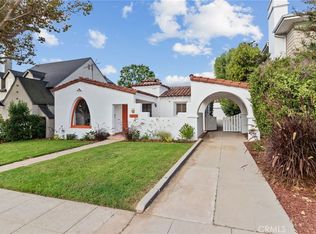 10571 Bradbury Rd, Los Angeles, CA 90064