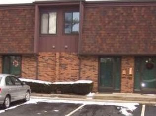 356 Shell Ct W, Columbus, OH 43213