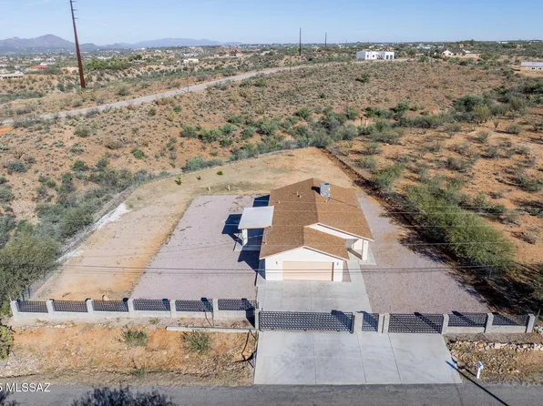 118 Calle Tiburon, Rio Rico, AZ 85648