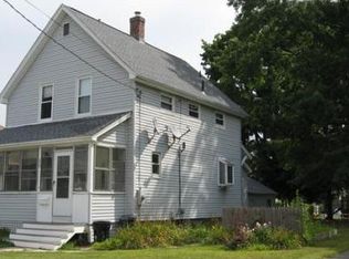 50 Maple St, Ludlow, MA 01056