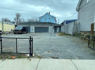 155 Arnold St, Woonsocket, RI 02895